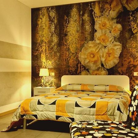 Affittacamere Borgo Sabbionara モンセーリチェ エクステリア 写真