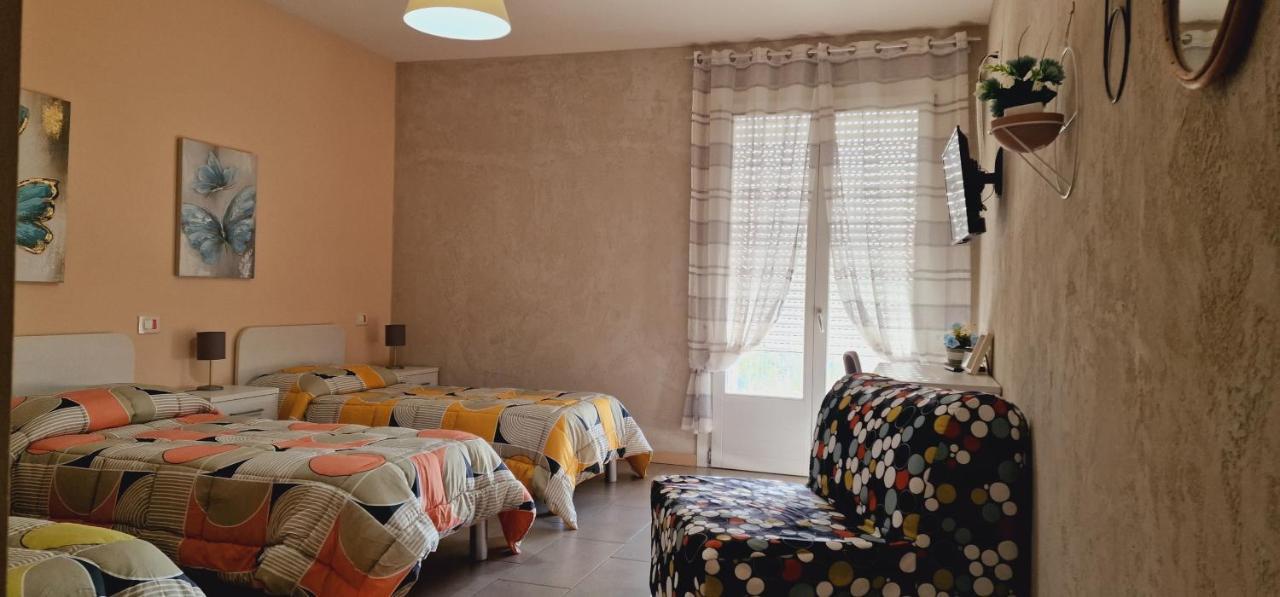 Affittacamere Borgo Sabbionara モンセーリチェ エクステリア 写真